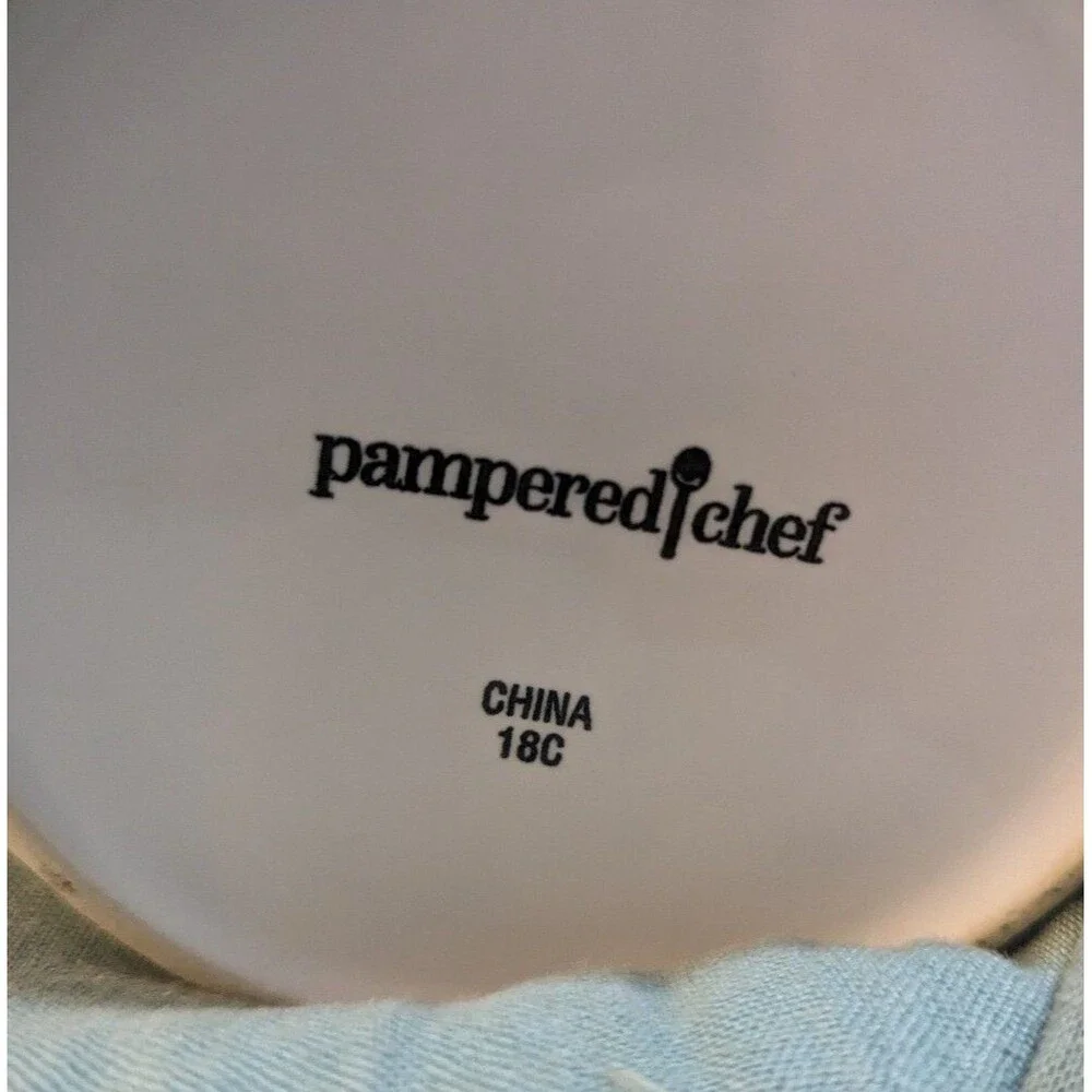 Pampered Chef Ceramic Breakfast Sandwich Microwave Cooker